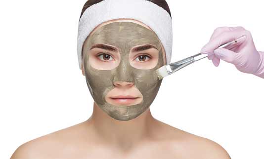 Home-made Face Packs to Treat 5 Common Skincare Concerns